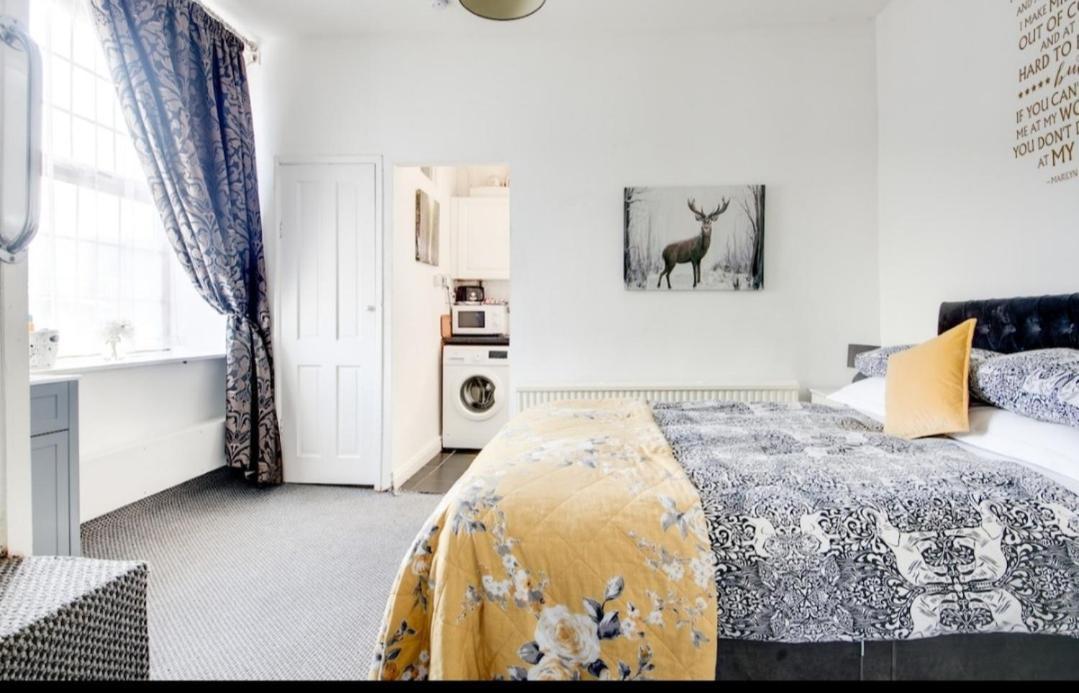 Hooton Apartment 1 bed Kilnhurst Buitenkant foto