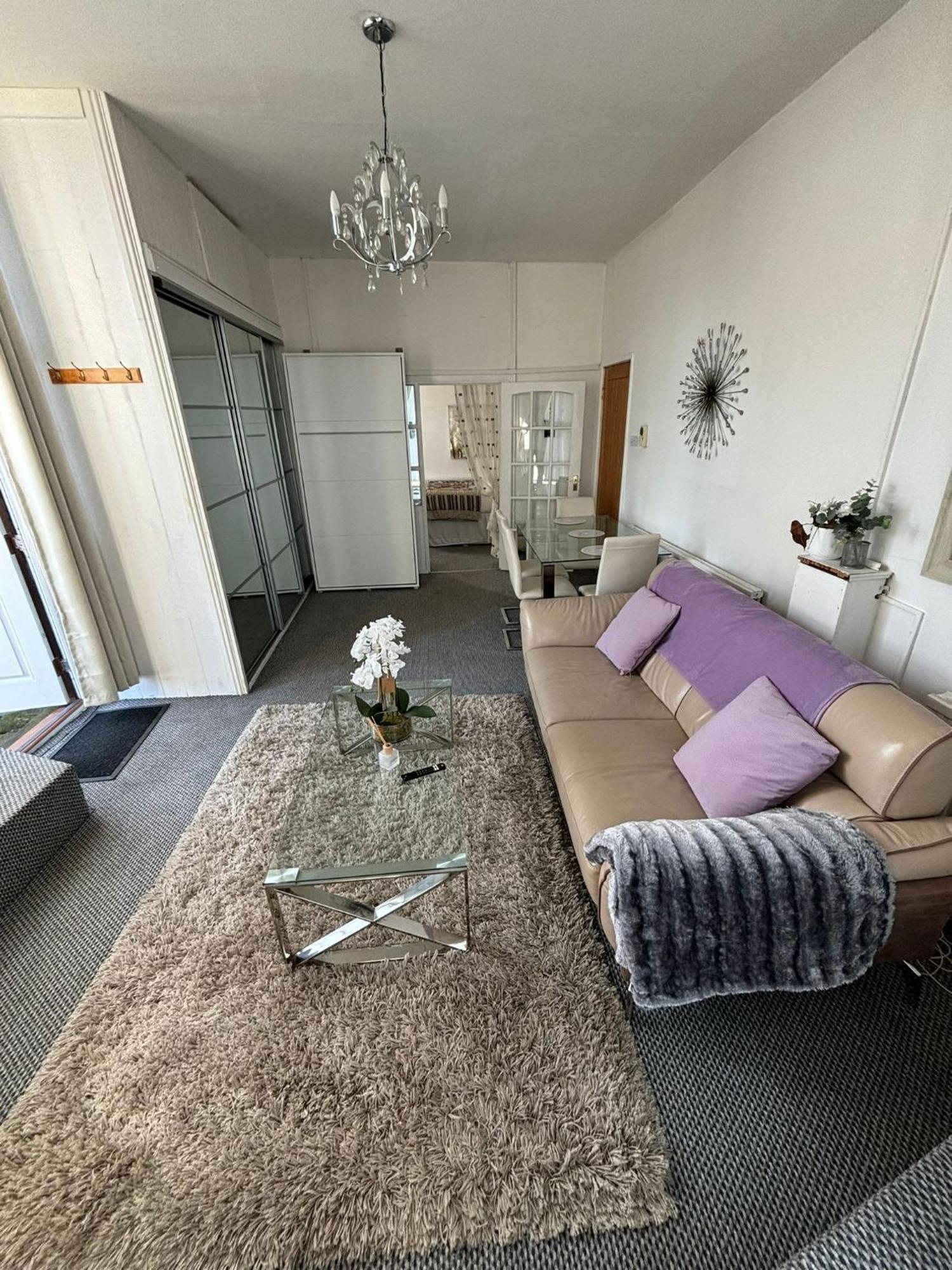 Hooton Apartment 1 bed Kilnhurst Buitenkant foto